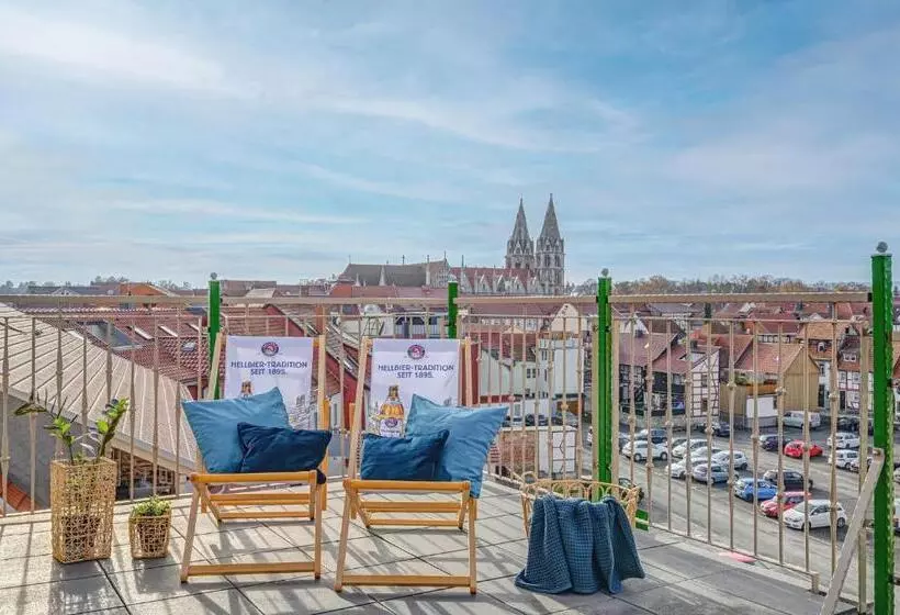 Hotelli Mühlhäuser Hof Und Stadtmauer