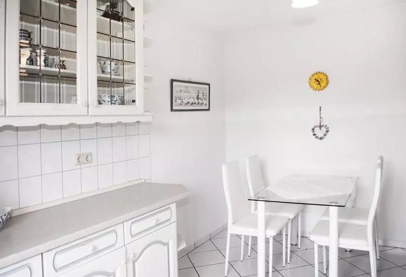 Hotelli Pension Manthei