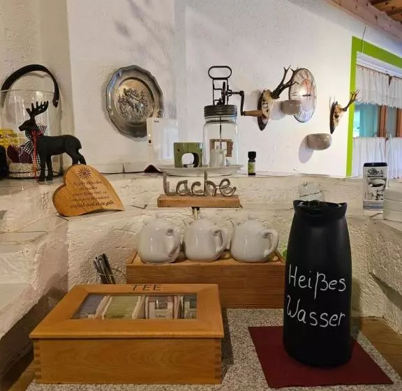 Hotelli Pension Schatzkisterl