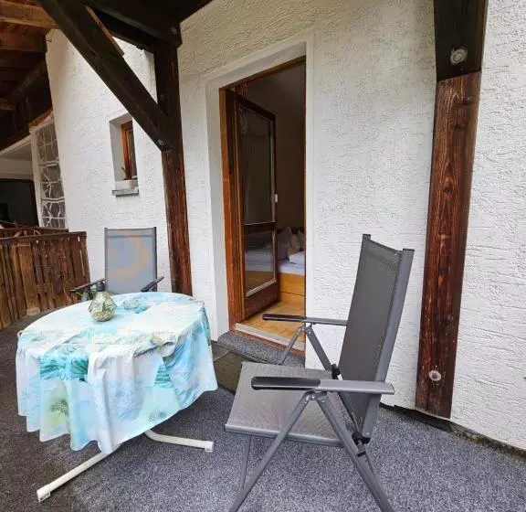 Hotelli Pension Schatzkisterl
