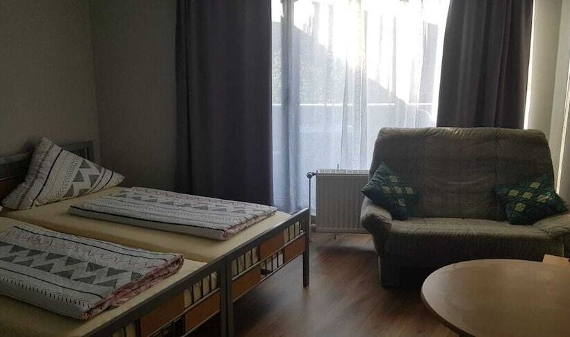 호텔 Pension Strohm Im Lieth Café