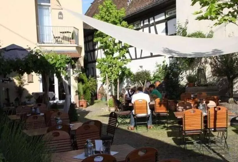 Hotelli Restaurant Alter Hof