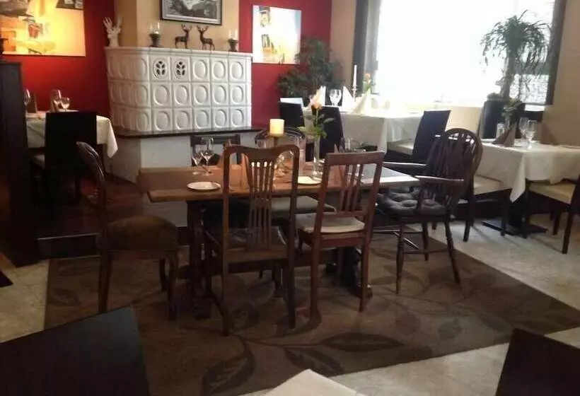 Hotelli Restaurant Alter Hof