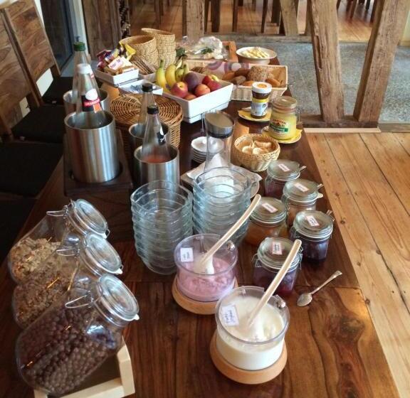 فندق Restaurant & Pension Eshramo