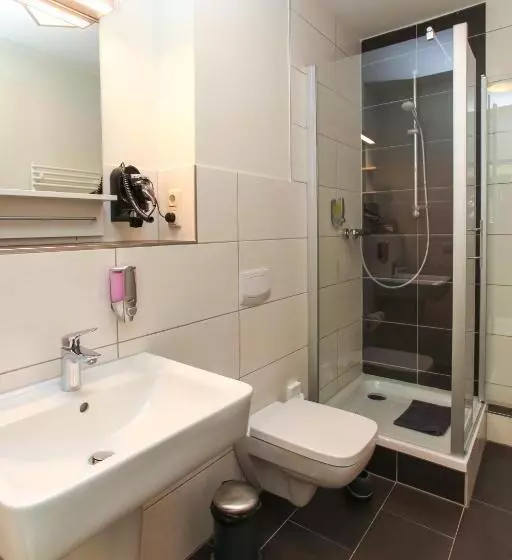 هتل Restaurant & Pension Eshramo