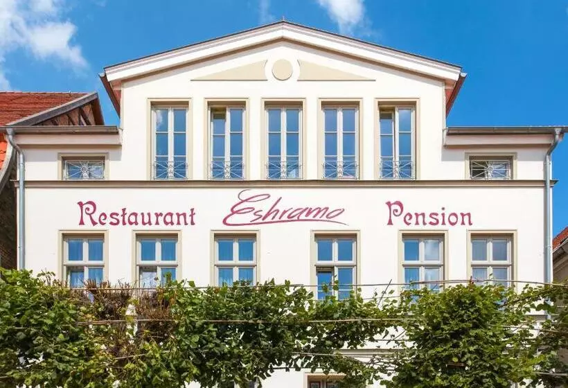 هتل Restaurant & Pension Eshramo
