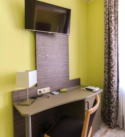 هتل Restaurant & Pension Eshramo