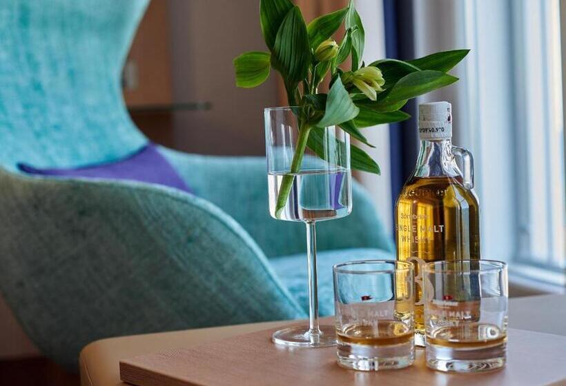 호텔 Seeschloss Sellin