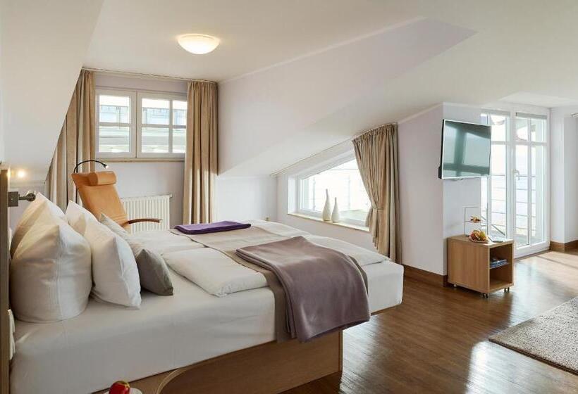 호텔 Seeschloss Sellin