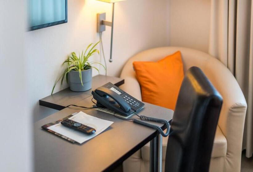 هتل Stein   Schiller S Manufaktur