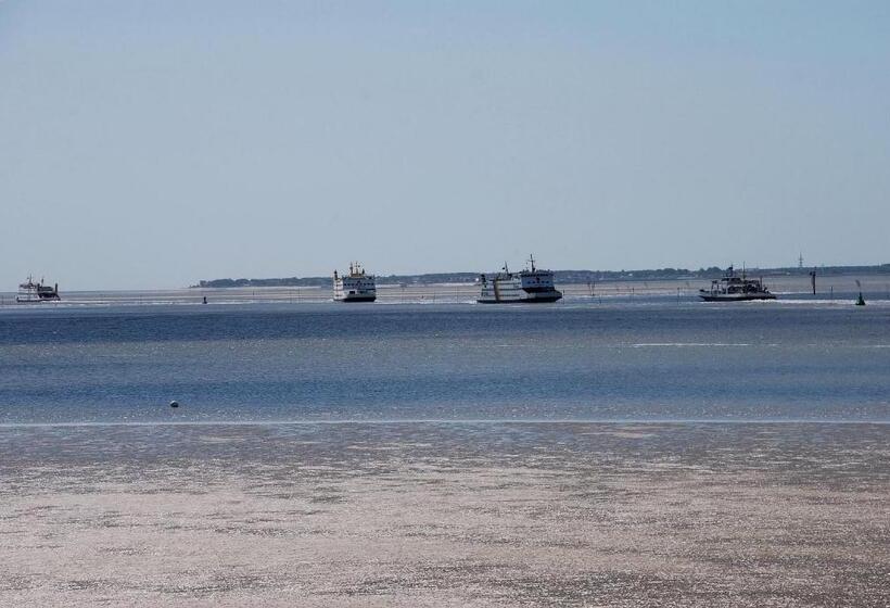 Strandhotel Dagebüll Direkt An Der Nordsee