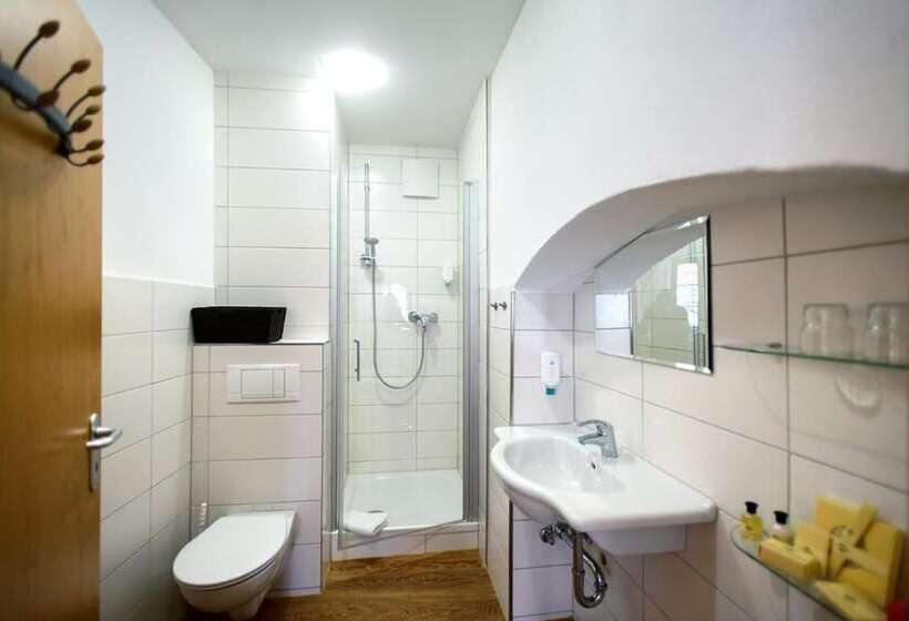 ホテル Zum Handtuch