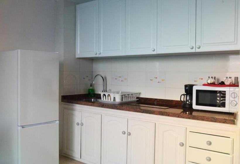 Apartamentos Playa Azul