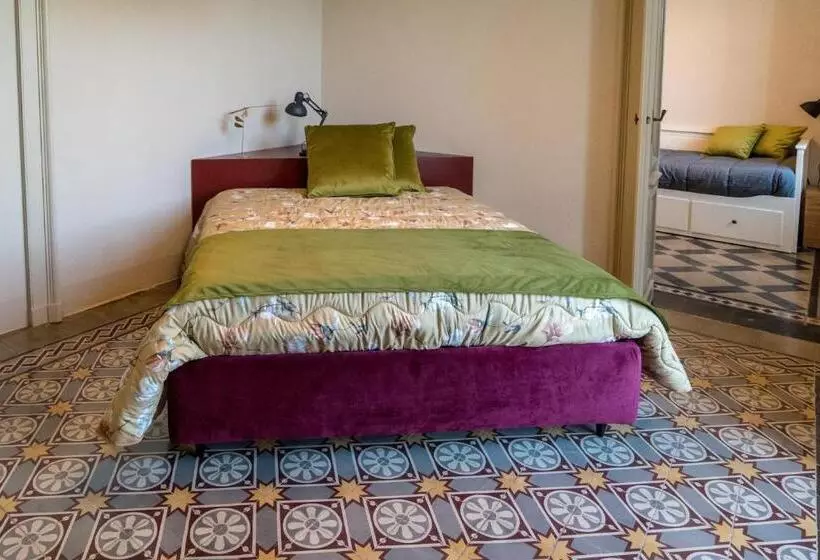 ベッドアンドブレックファースト Madamin