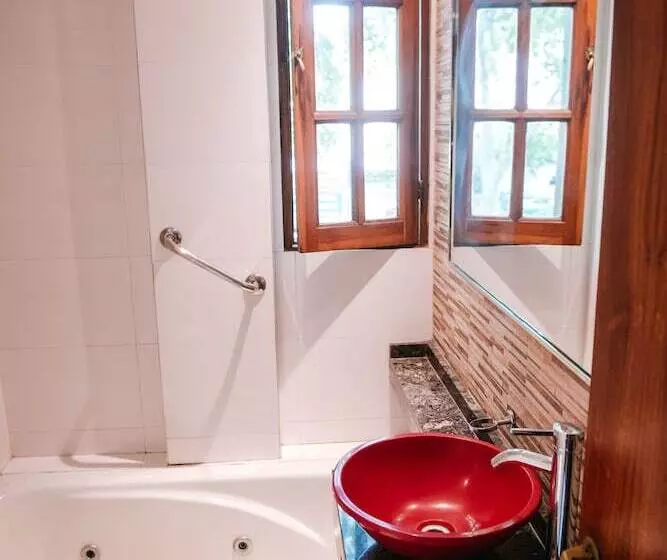 هتل Murano