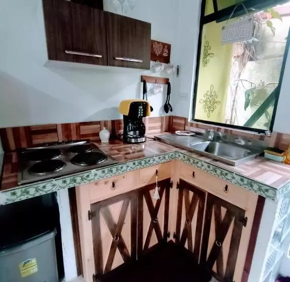 Nirvana Apartament Hostal