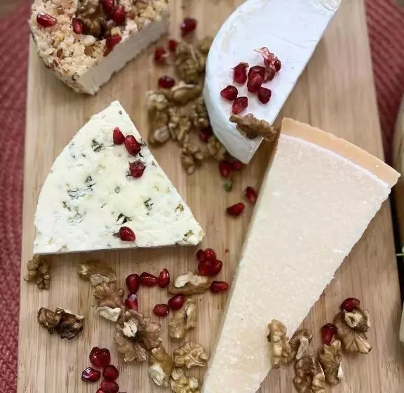 ペンション Hanul Marioarei