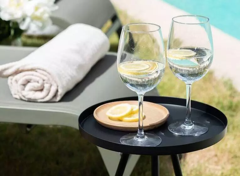 Soko Hotels Pont Du Gard