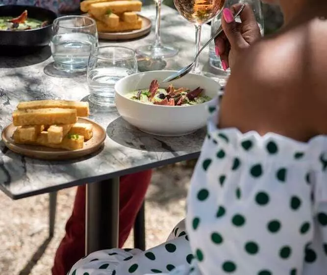 Soko Hotels Pont Du Gard