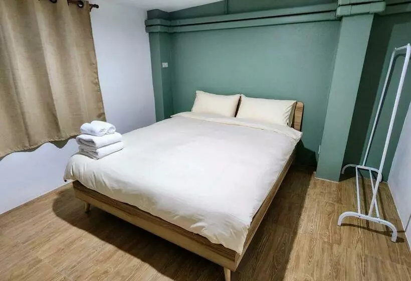 ユースホステル Baan U Sabai Poshtel บ้านอยู่สบาย พอสเทล