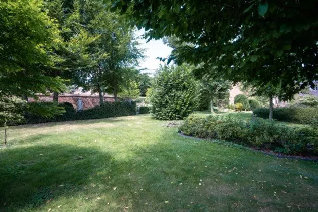 Aamiaismajoitus (B&B) Au Chantecler