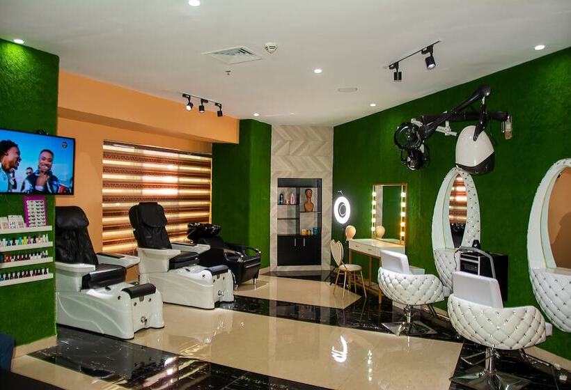 هتل Osborn La Palm Royal Resort