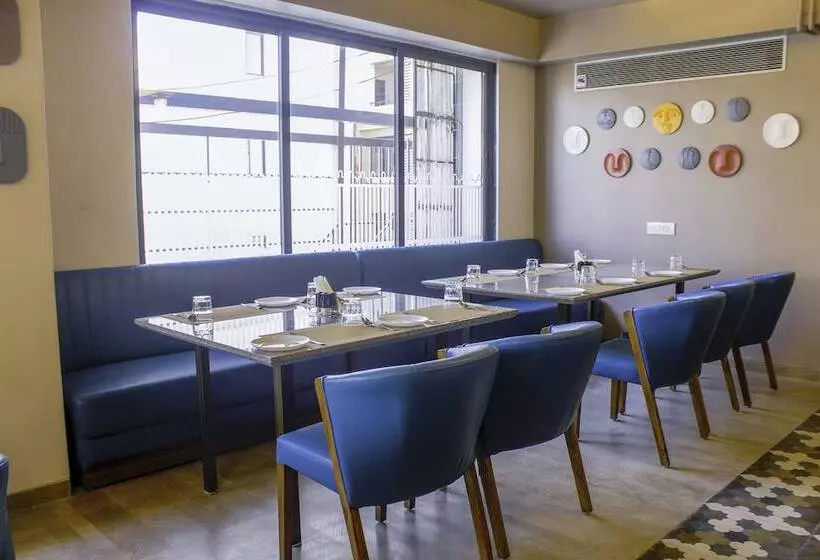 Keys Lite By Lemon Tree Hotels, Vadodara