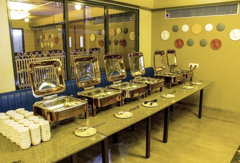 Keys Lite By Lemon Tree Hotels, Vadodara