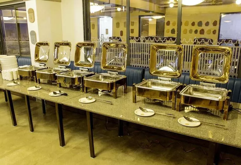 Keys Lite By Lemon Tree Hotels, Vadodara