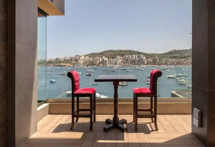 هتل Ushuaia Playa Xemxija Boutique