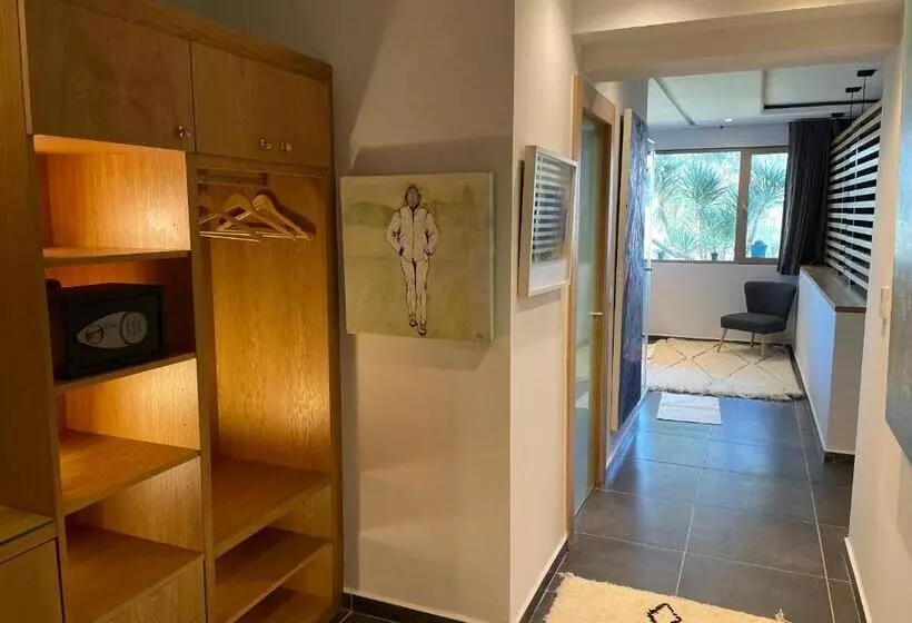 Majatalo Kohinor Maison D Hôtes