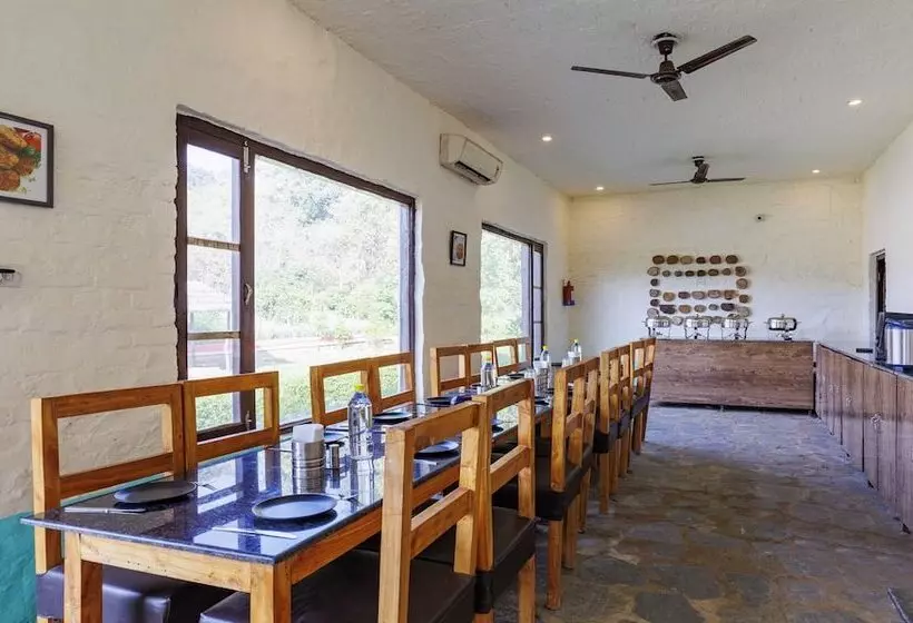 Hotelli Treebo Trend Corbett Tiger Retreat