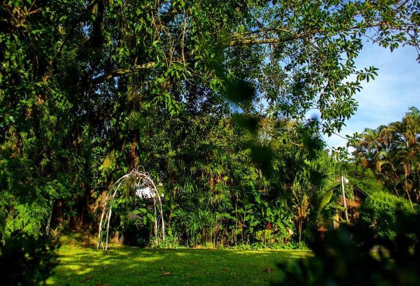 ユースホステル Pousada Chácara Maria Da Graça