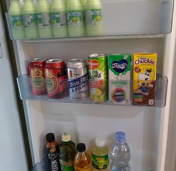 ホテル Caren 8 Spatial Condo Maa 2br Fully Furnished Wtih Unli Pool Access