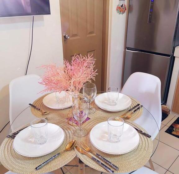 ホテル Caren 8 Spatial Condo Maa 2br Fully Furnished Wtih Unli Pool Access