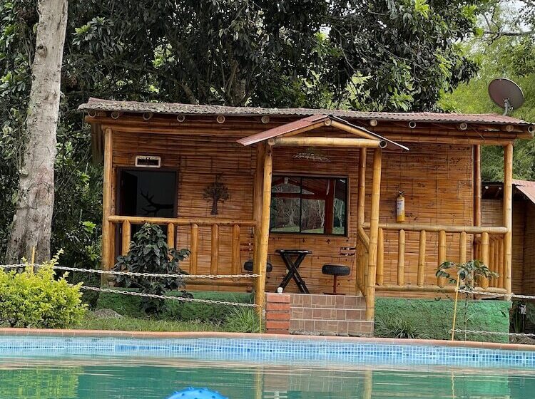 Szálloda Ilusión Ecoparque