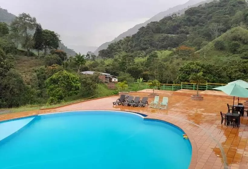 ホテル Ilusión Ecoparque