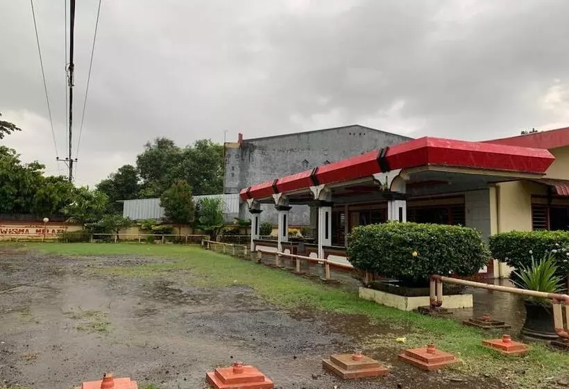 Hotelli Oyo 90770 Wisma Rima Melati