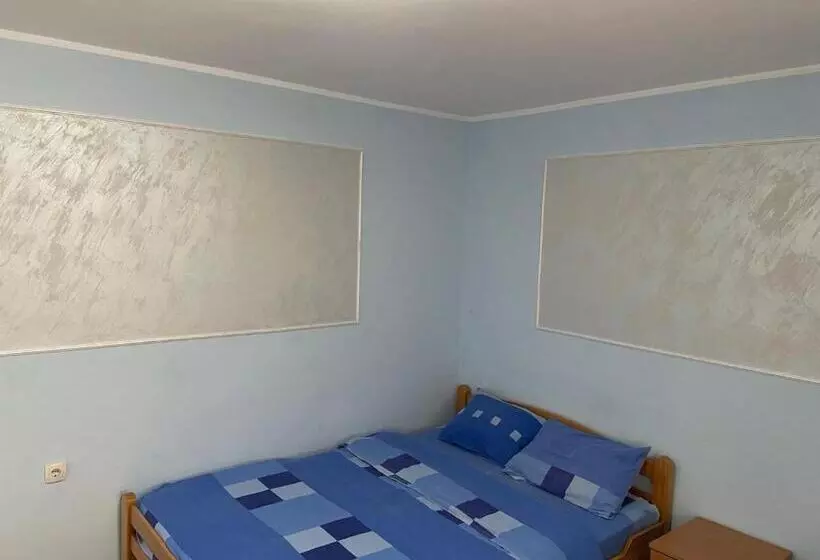 هاستل Banja Gornja Trepca Smestaj Grof