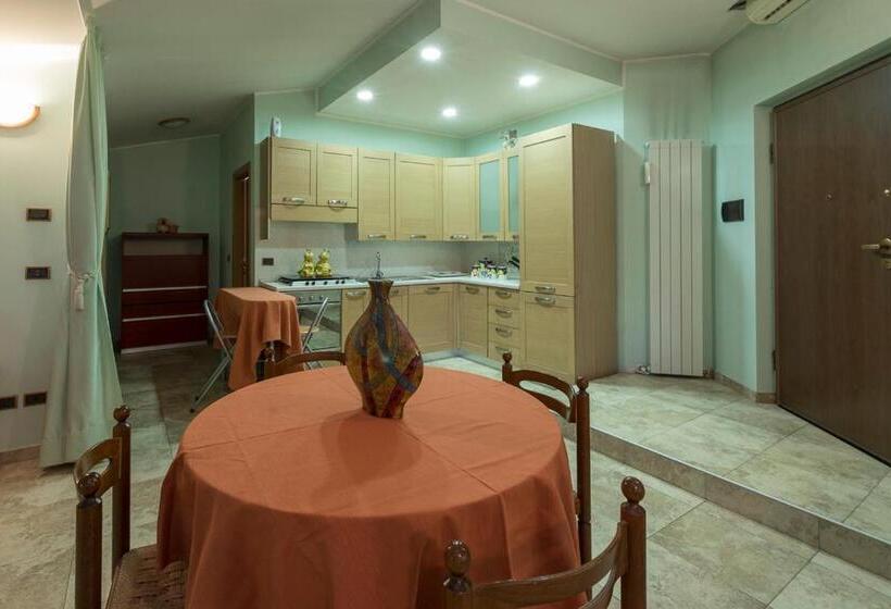 مبيت وإفطار The Fox