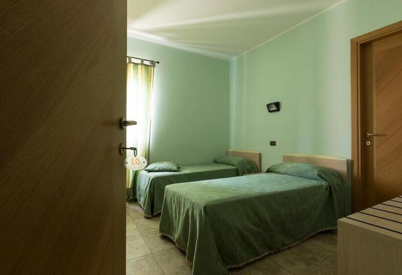 مبيت وإفطار The Fox