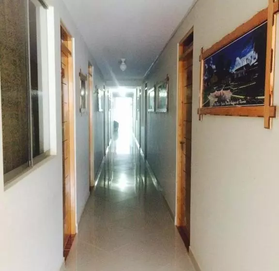 ホテル Hostal Oro Verde Villa Rica