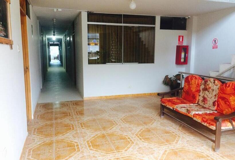 Отель Hostal Oro Verde Villa Rica