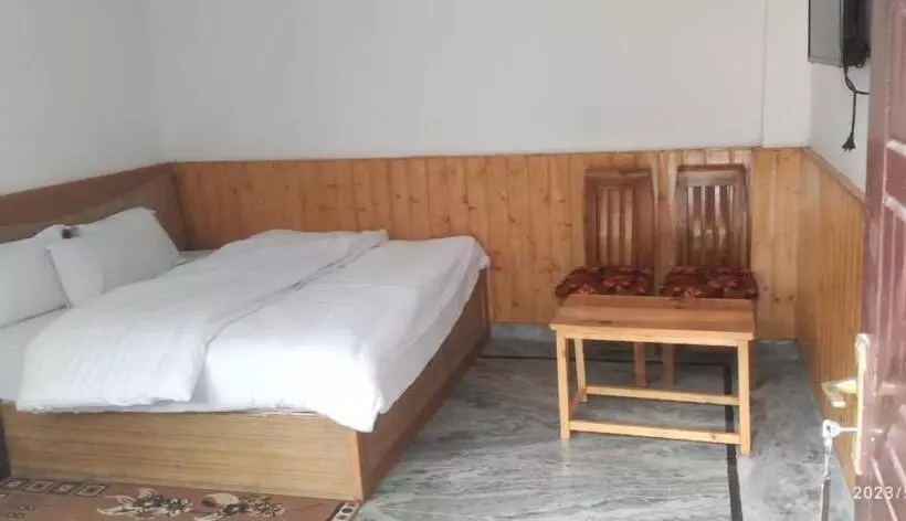 Hotelli Uttarayan