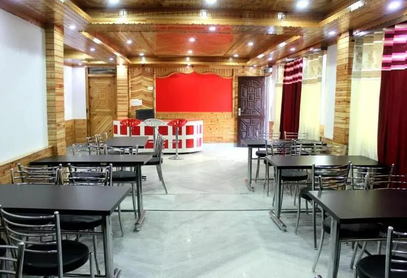 Hotelli Uttarayan