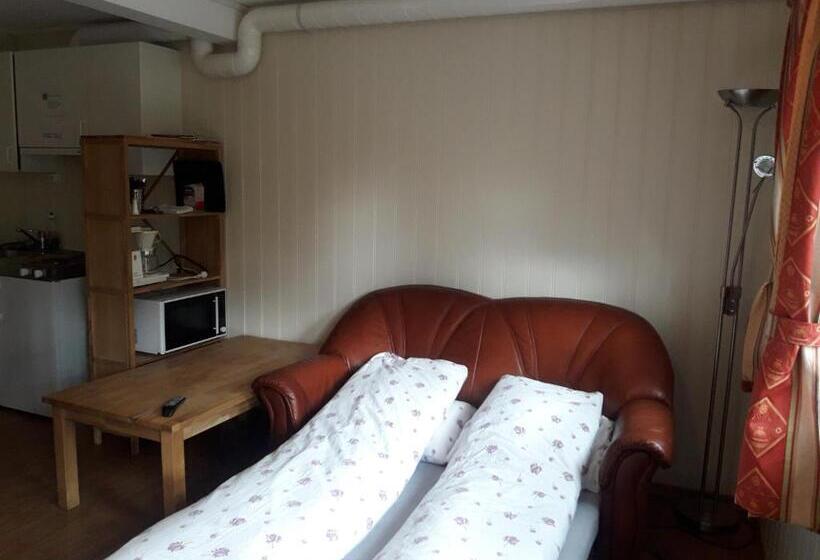 모텔 Ridderkroa Tresfjord