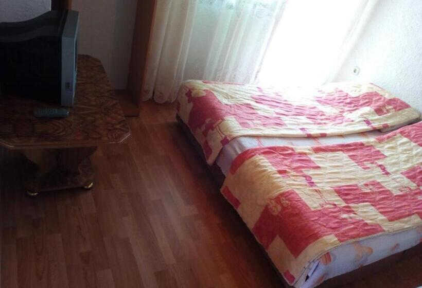 پانسیون Guest House Hristiva