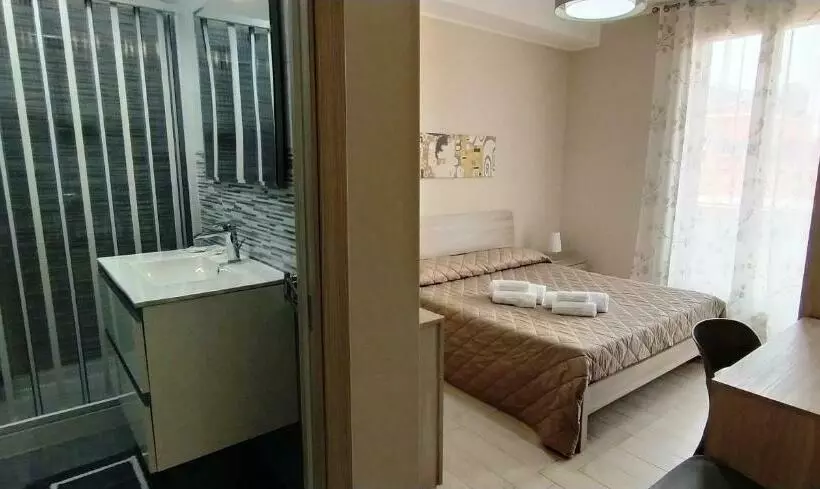 Aamiaismajoitus (B&B) Giliberto Rooms