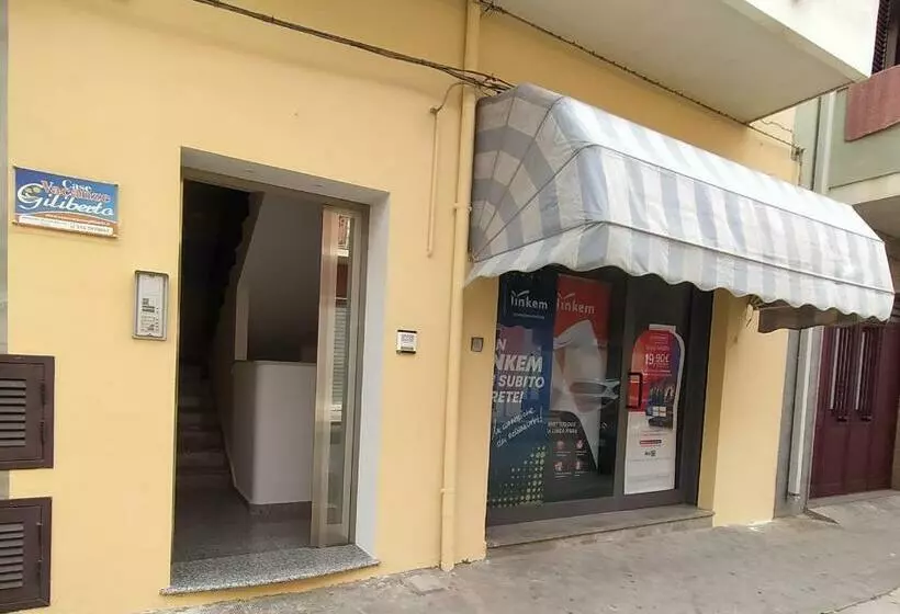 Aamiaismajoitus (B&B) Giliberto Rooms