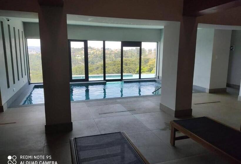 هتل Apartamento No Carpe Diem Boutique & Spa Campos Do Jordão